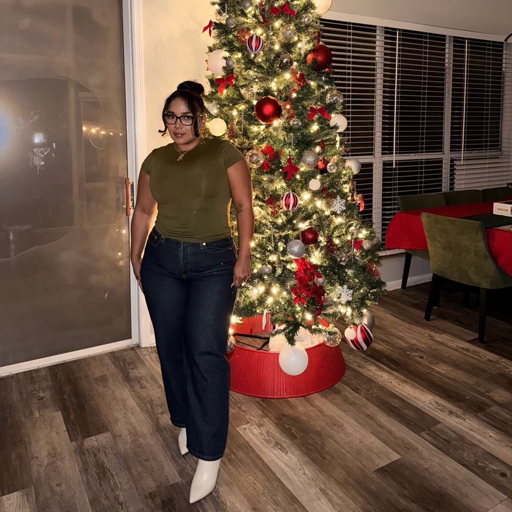 Meet your Posher, Nycole